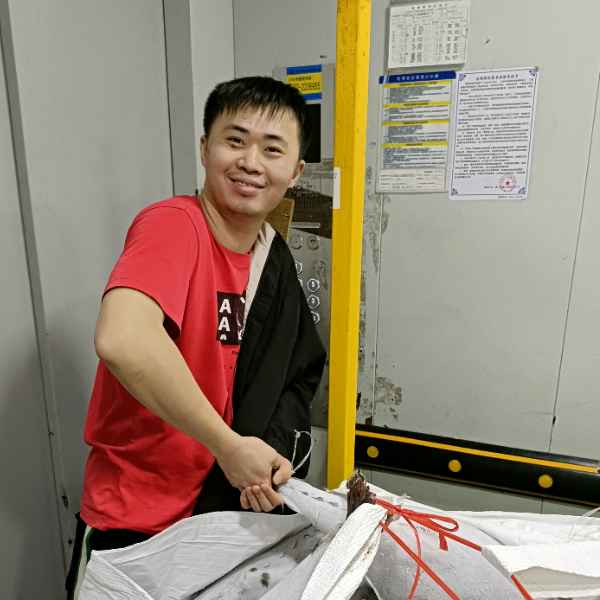 福建30岁单身帅哥真诚找对象-河源征婚相亲网
