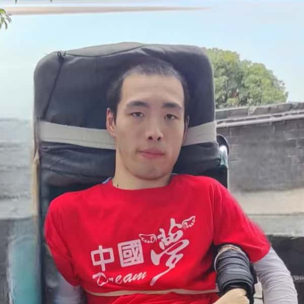 湖南29岁单身帅哥真诚找对象-河源征婚网