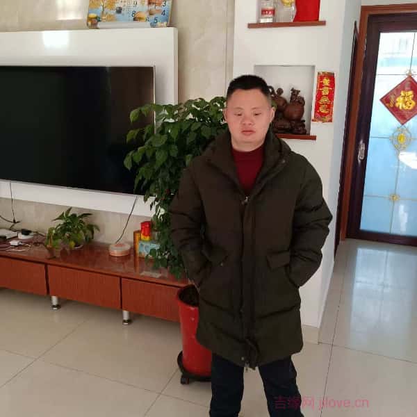 江苏28岁单身帅哥真诚找对象-河源征婚相亲网