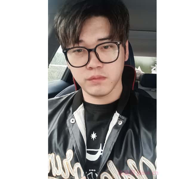 江苏27岁单身帅哥真诚找对象-河源征婚相亲网