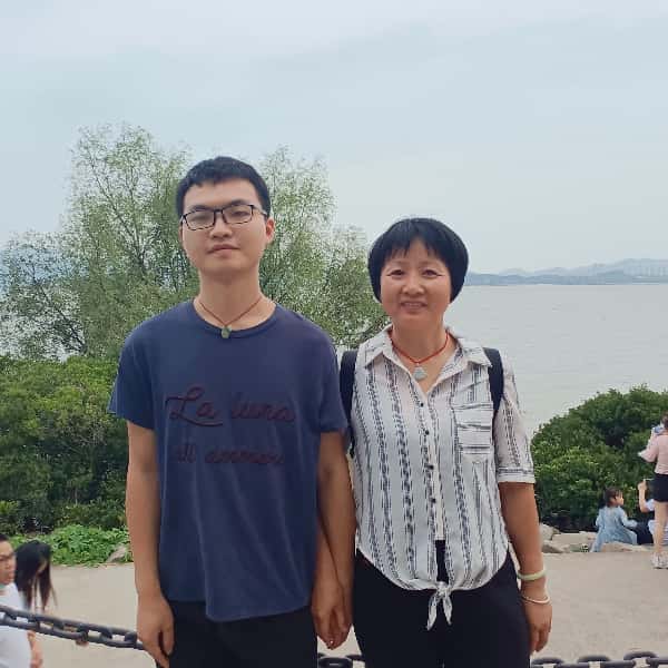 广东23岁单身帅哥真诚找对象-河源征婚相亲网