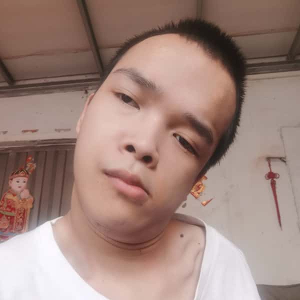 广东24岁单身帅哥真诚找对象-河源征婚相亲网
