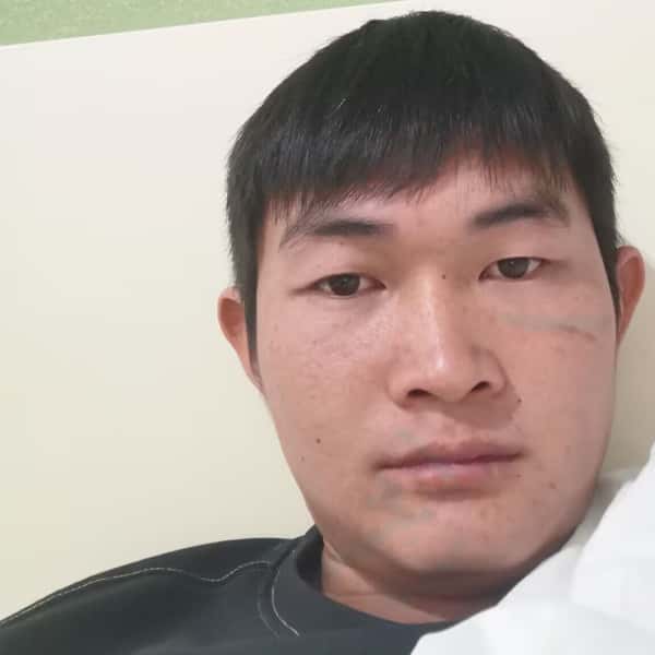四川25岁单身帅哥真诚找对象-河源征婚相亲网