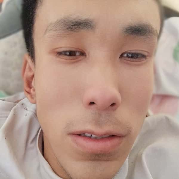 山东21岁单身帅哥真诚找对象-河源征婚相亲网