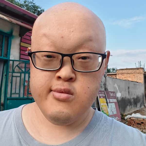 山东27岁单身帅哥真诚找对象-河源征婚相亲网