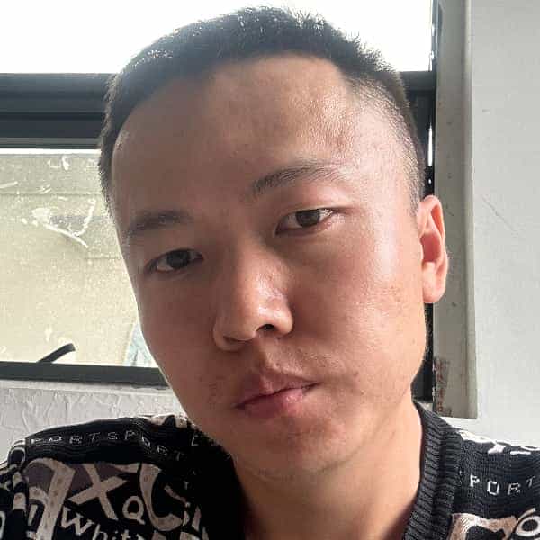 青海32岁单身帅哥真诚找对象-河源征婚相亲网