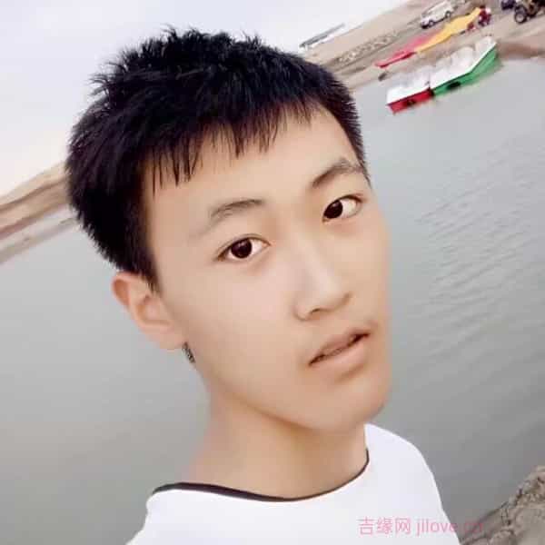 河南24岁单身帅哥真诚找对象-河源征婚相亲网
