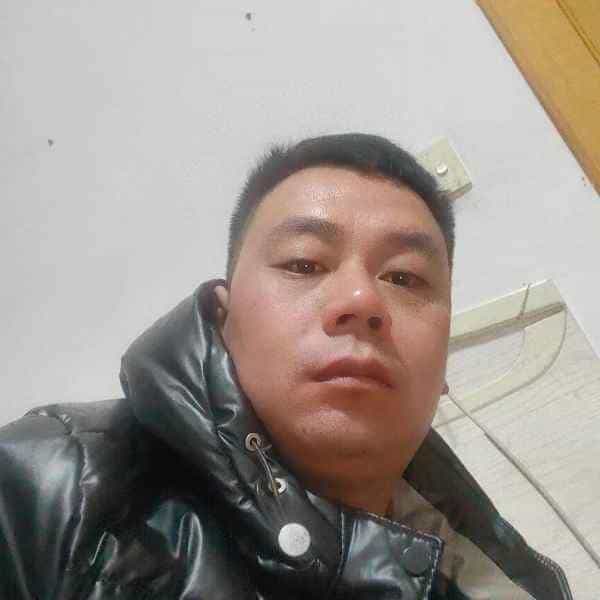 35岁岁河北单身帅哥 - 河源吉缘网