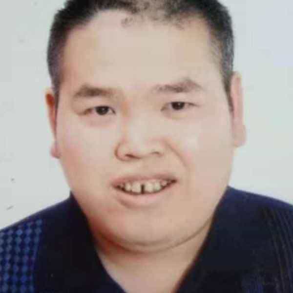 35岁岁广西单身帅哥 - 河源吉缘网