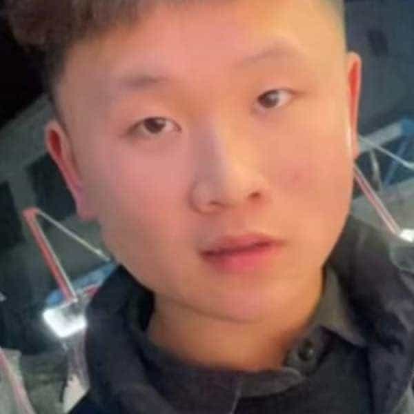 22岁岁河南单身帅哥 - 河源吉缘网