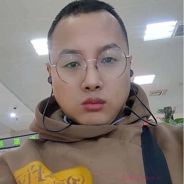 43岁岁内蒙古单身帅哥 - 河源吉缘网
